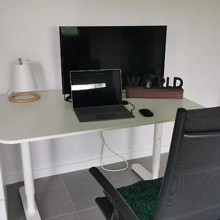 Villa Valverde 2 Villa, Vilamoura, Algarve, Only 5 Minutes From Marina, Golf And