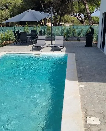 Valverde 2 Villa, Vilamoura, Algarve, Only 5 Minutes From Marina, Golf And Villa Vilamoura