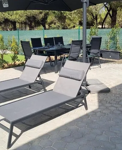 Valverde 2 Villa, Vilamoura, Algarve, Only 5 Minutes From Marina, Golf And *