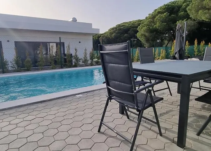 Valverde 2 Villa, Vilamoura, Algarve, Only 5 Minutes From Marina, Golf And *