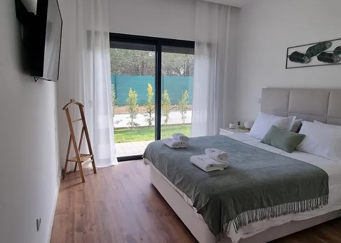 Valverde 2 Villa, Vilamoura, Algarve, Only 5 Minutes From Marina, Golf And Villa Vilamoura
