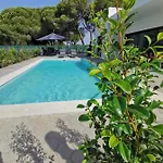 Valverde 2 Villa, Vilamoura, Algarve, Only 5 Minutes From Marina, Golf And Villa *