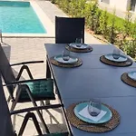 Valverde 2 Villa, Vilamoura, Algarve, Only 5 Minutes From Marina, Golf And