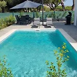 Villa Valverde 2 Villa, Vilamoura, Algarve, Only 5 Minutes From Marina, Golf And *
