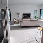 Valverde 2 Villa, Vilamoura, Algarve, Only 5 Minutes From Marina, Golf And Villa *