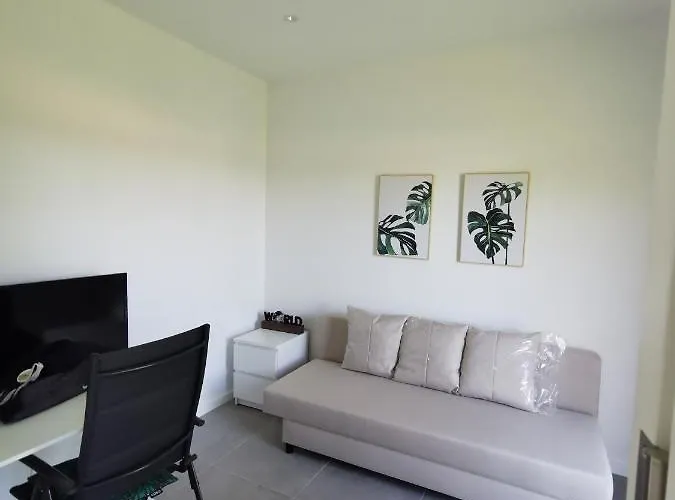 Valverde 2 Villa, Vilamoura, Algarve, Only 5 Minutes From Marina, Golf And *