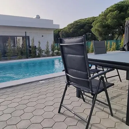 Valverde 2 Villa, Vilamoura, Algarve, Only 5 Minutes From Marina, Golf And *