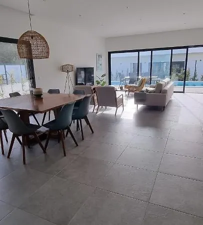Valverde 2 Villa, Vilamoura, Algarve, Only 5 Minutes From Marina, Golf And Vilamoura